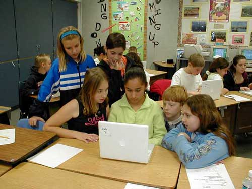 iBook Pictures